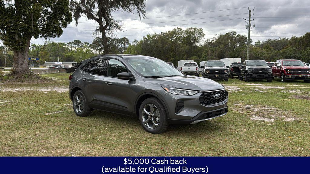 new 2025 Ford Escape car, priced at $30,499