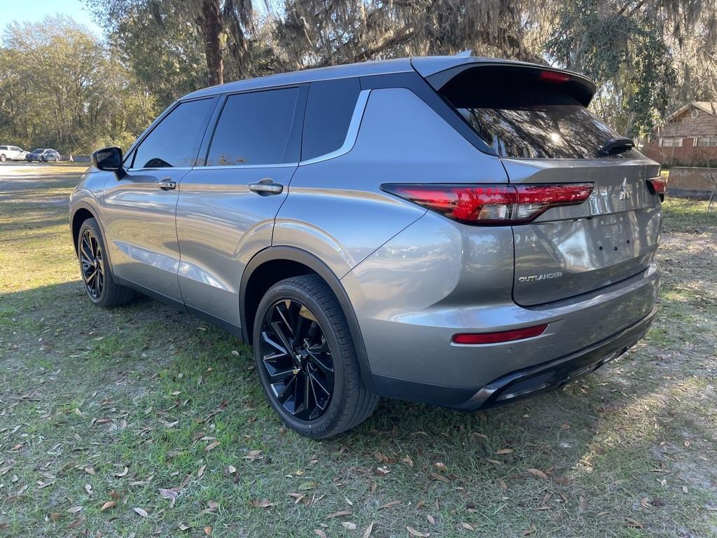 used 2022 Mitsubishi Outlander car, priced at $25,385