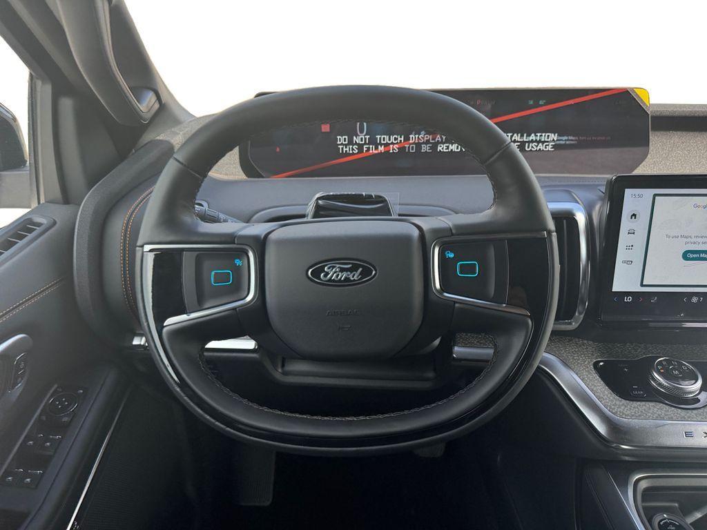 new 2025 Ford Expedition car, priced at $85,685