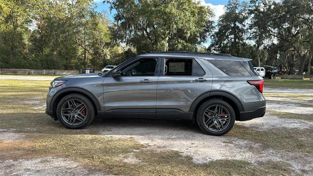 new 2025 Ford Explorer car, priced at $59,199