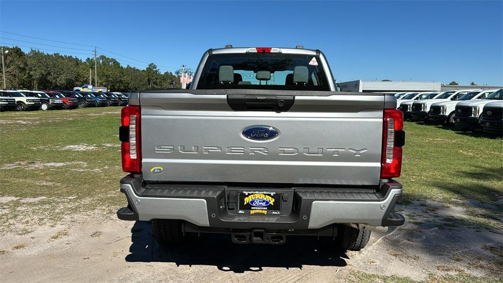 new 2024 Ford F-350 car, priced at $70,694