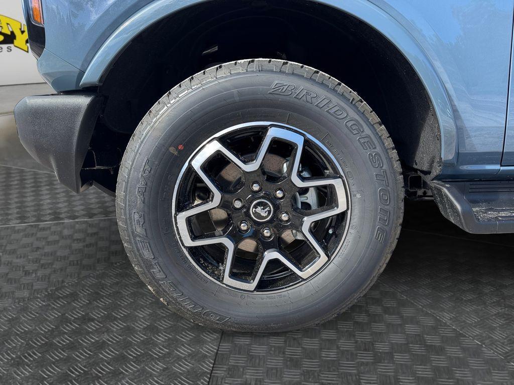 new 2025 Ford Bronco car, priced at $52,183