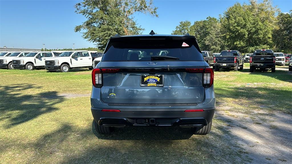 new 2025 Ford Explorer car, priced at $47,882