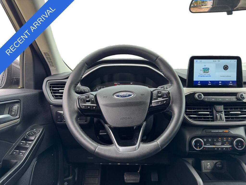used 2022 Ford Escape car, priced at $24,987