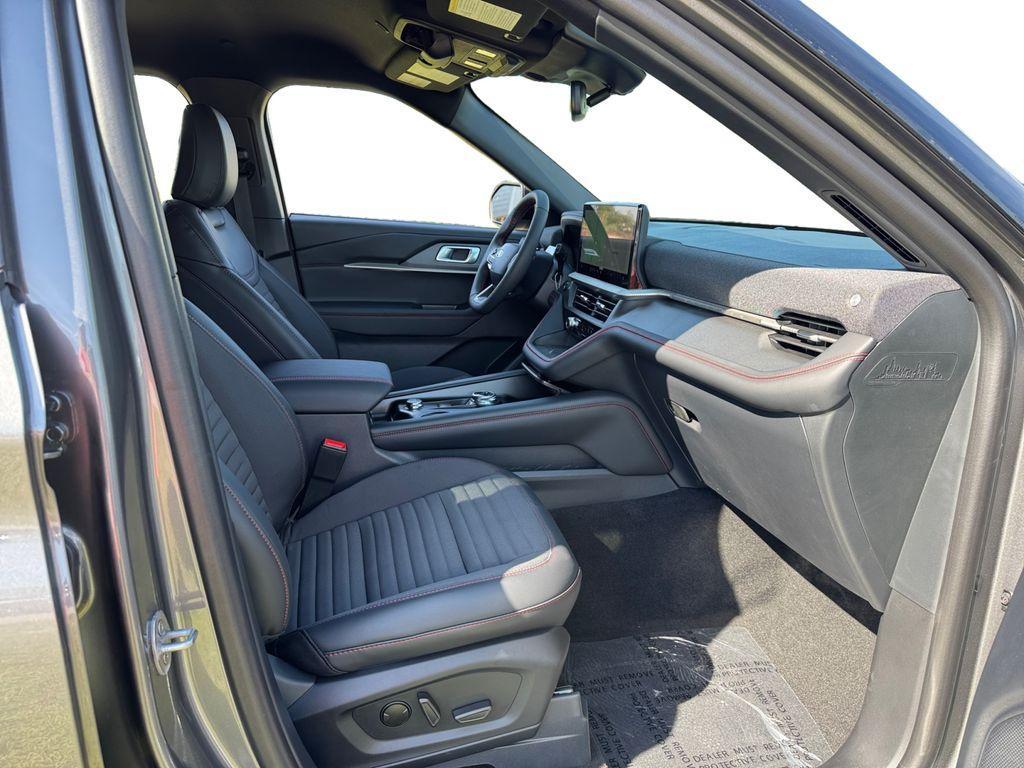 new 2025 Ford Explorer car, priced at $48,930