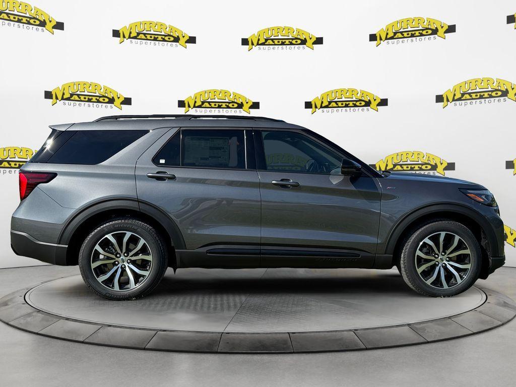 new 2025 Ford Explorer car, priced at $48,930