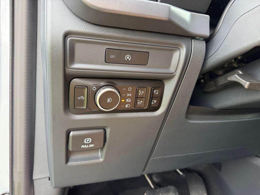 new 2025 Ford F-150 car, priced at $61,004