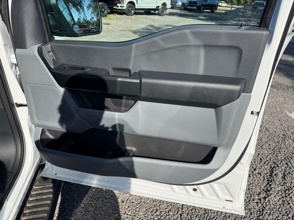 new 2025 Ford F-150 car, priced at $47,057