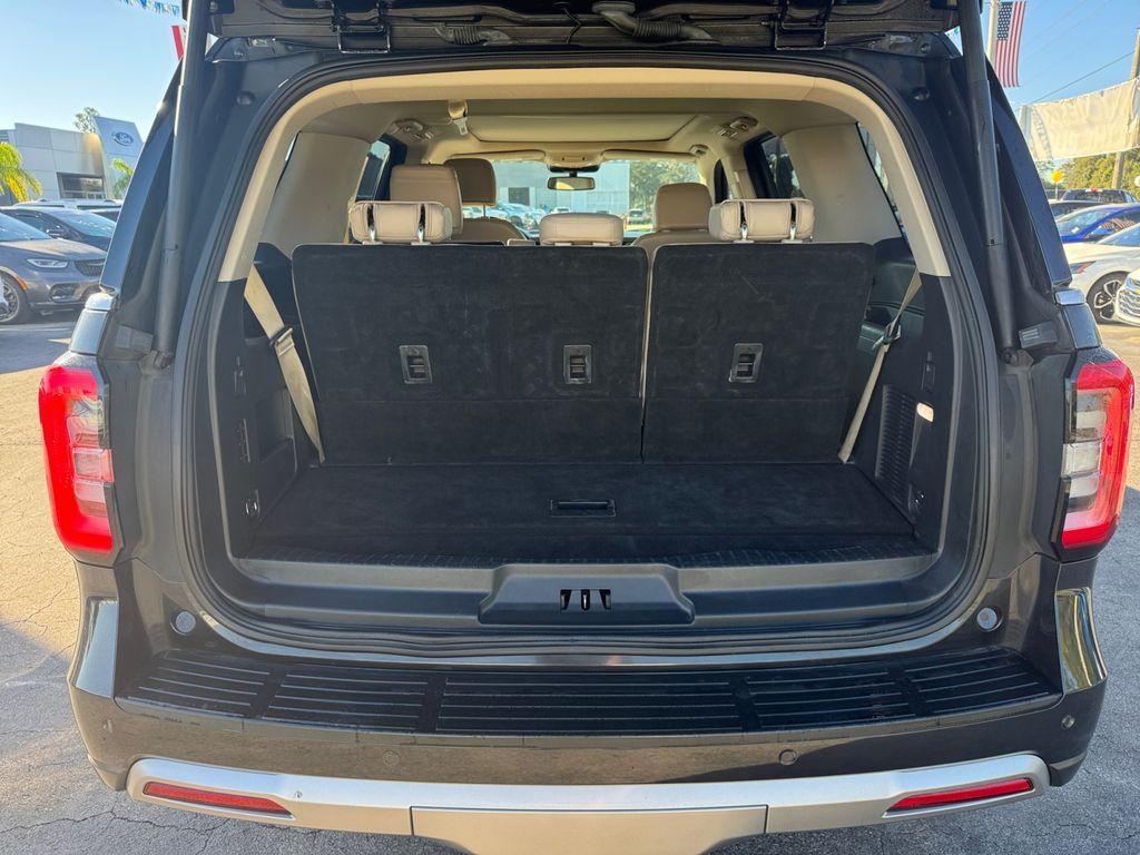 used 2023 Ford Expedition car, priced at $41,903