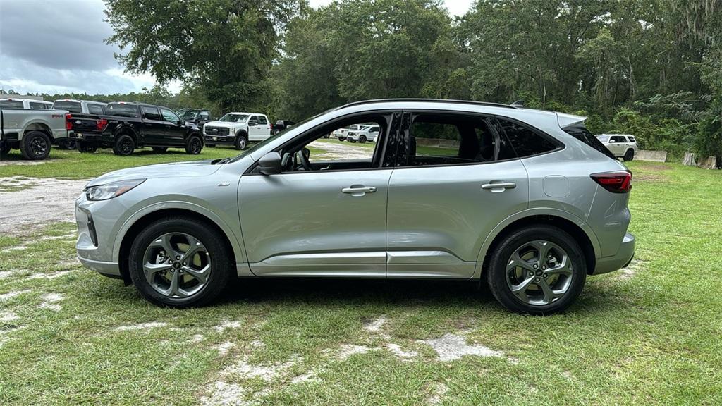 new 2024 Ford Escape car, priced at $30,500