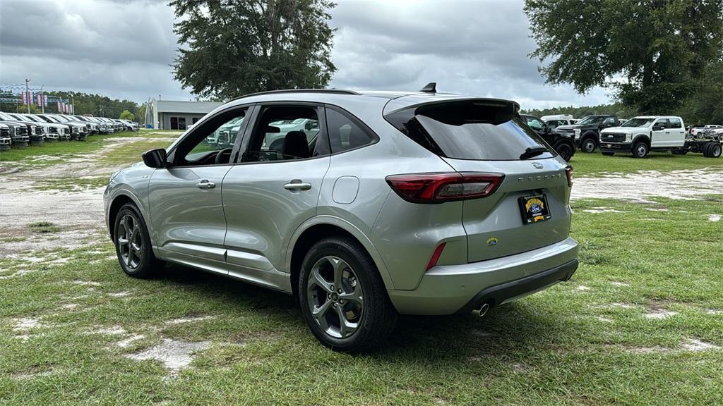 new 2024 Ford Escape car, priced at $30,500