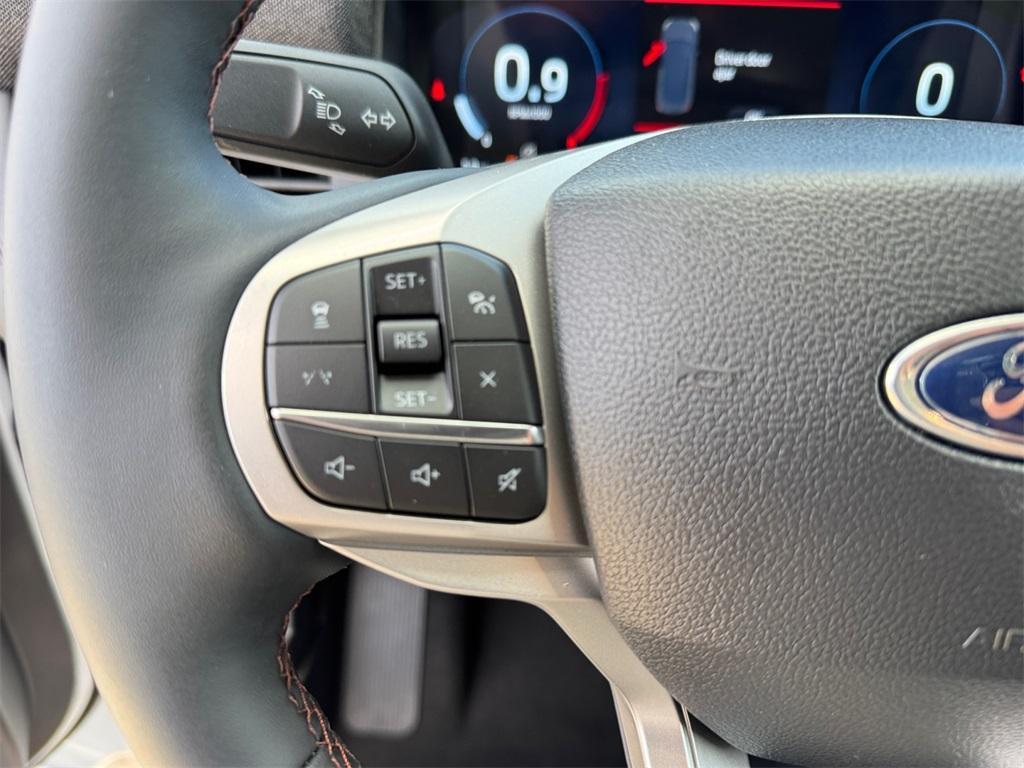 new 2025 Ford Explorer car, priced at $43,745