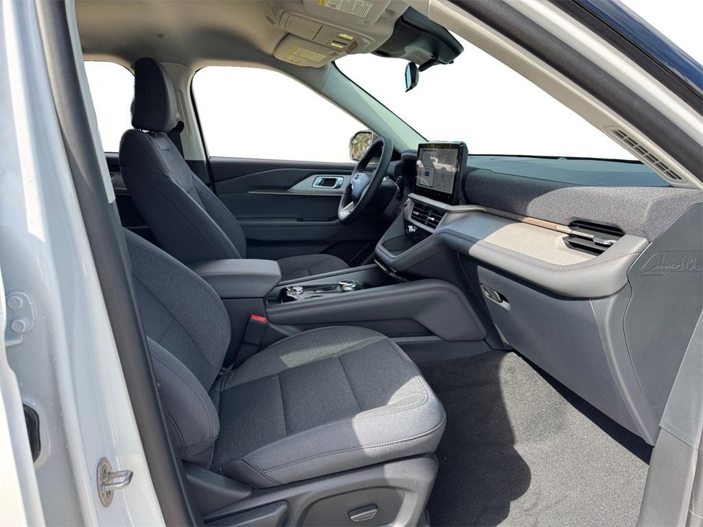new 2025 Ford Explorer car, priced at $43,745