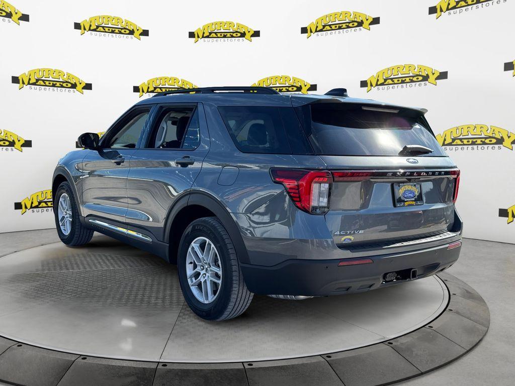 new 2025 Ford Explorer car, priced at $41,945