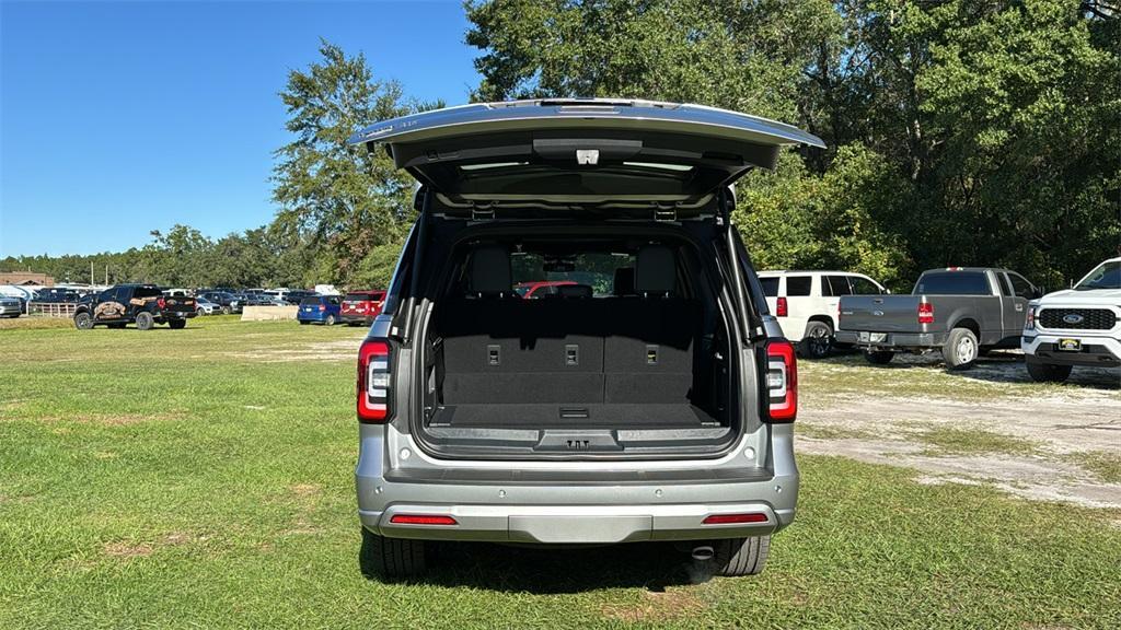 new 2024 Ford Expedition car, priced at $82,142