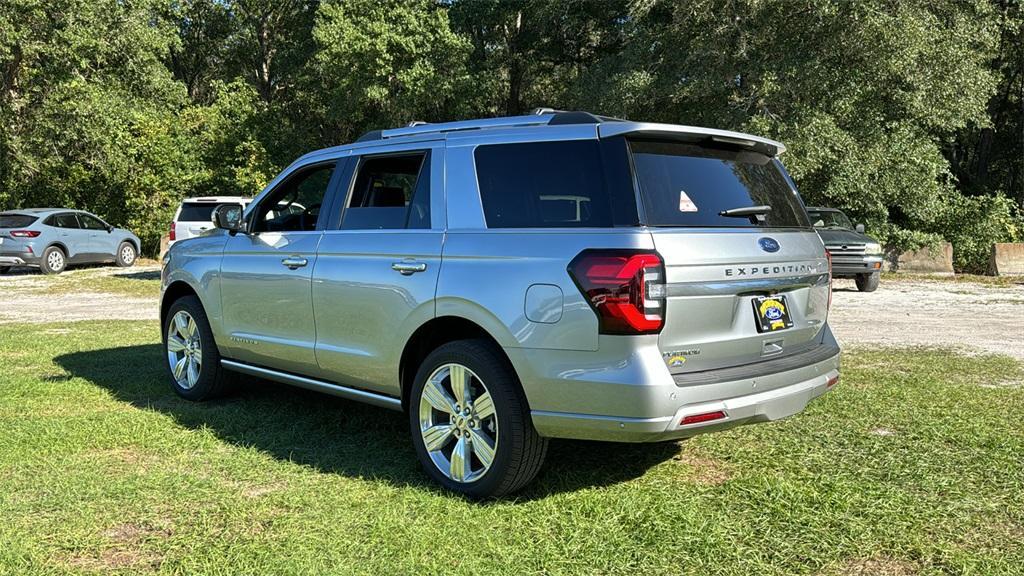 new 2024 Ford Expedition car, priced at $82,142