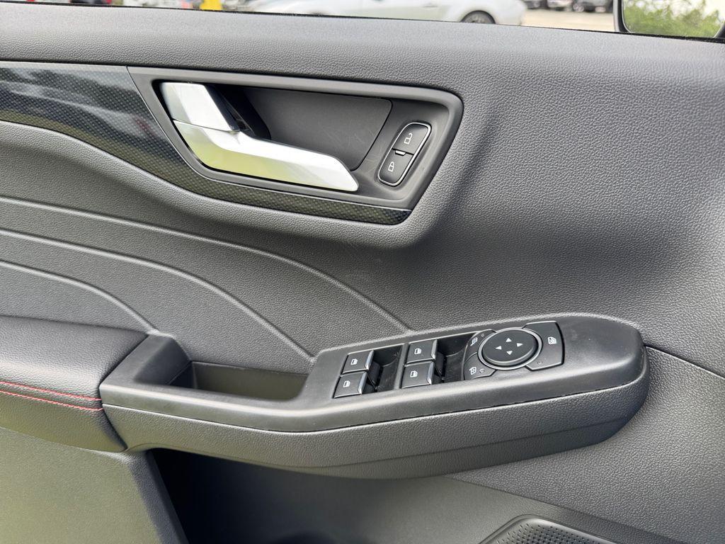new 2025 Ford Escape car, priced at $37,078