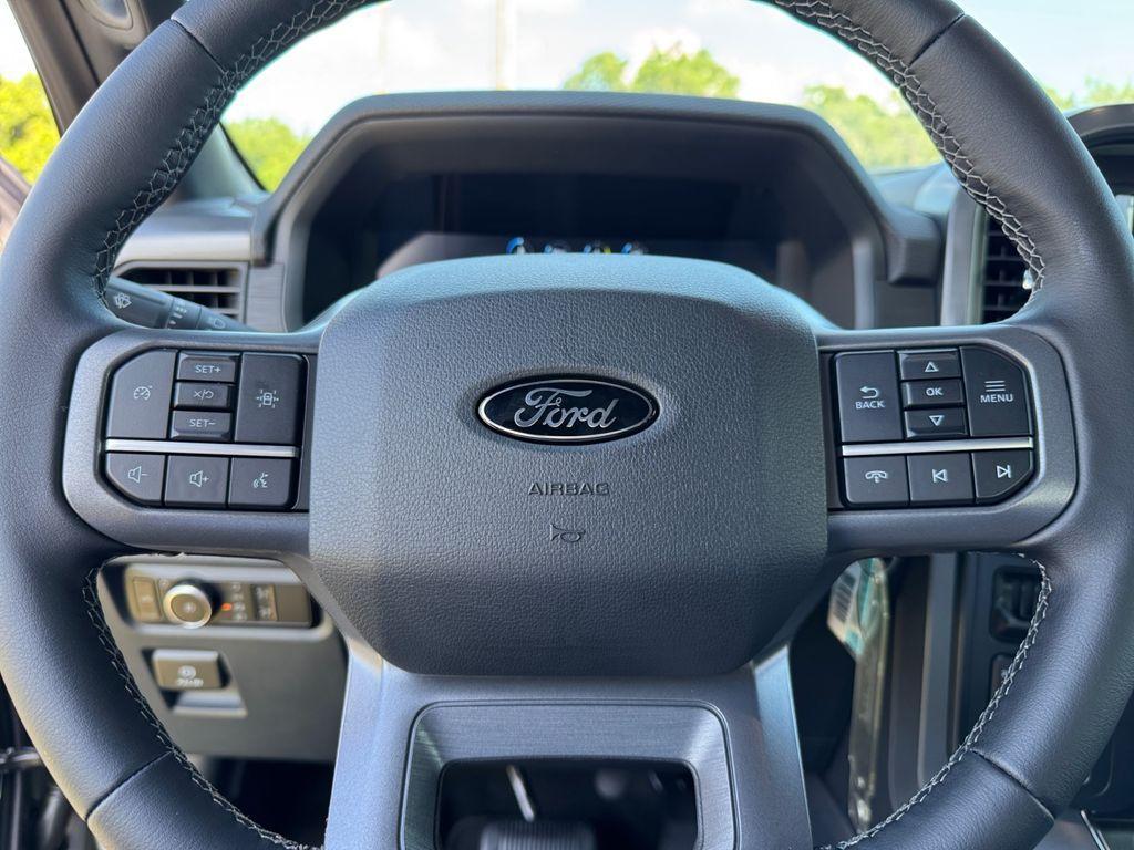 new 2025 Ford F-150 car, priced at $59,165