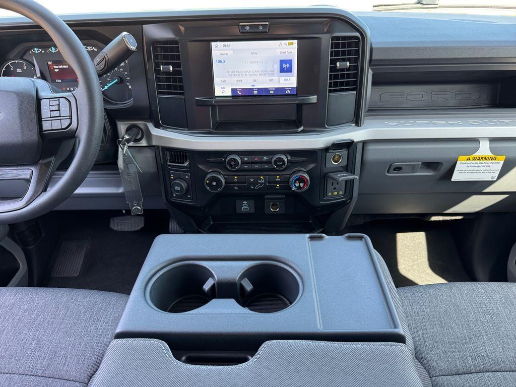 new 2025 Ford F-350 car, priced at $71,431