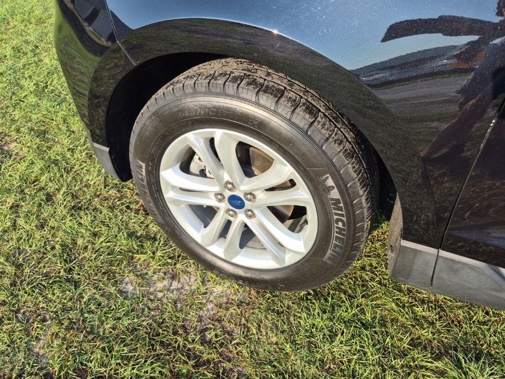 used 2019 Ford Edge car, priced at $17,987