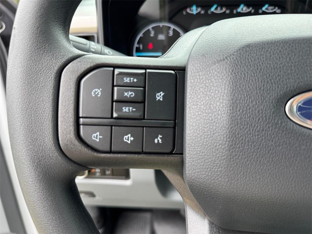 new 2025 Ford F-450 car, priced at $75,635