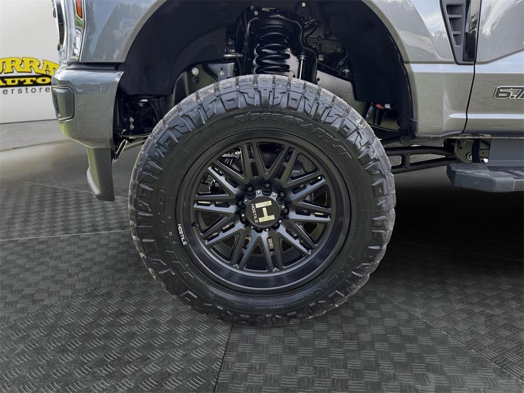 new 2025 Ford F-250 car, priced at $80,937
