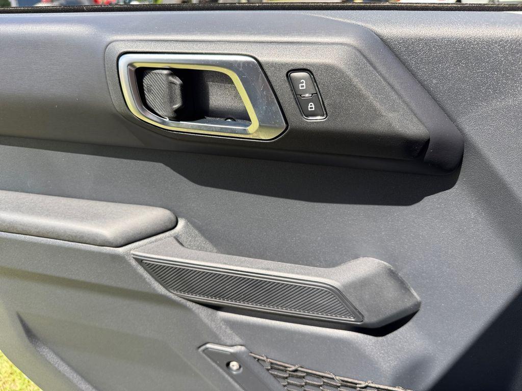 new 2025 Ford Bronco car, priced at $62,881