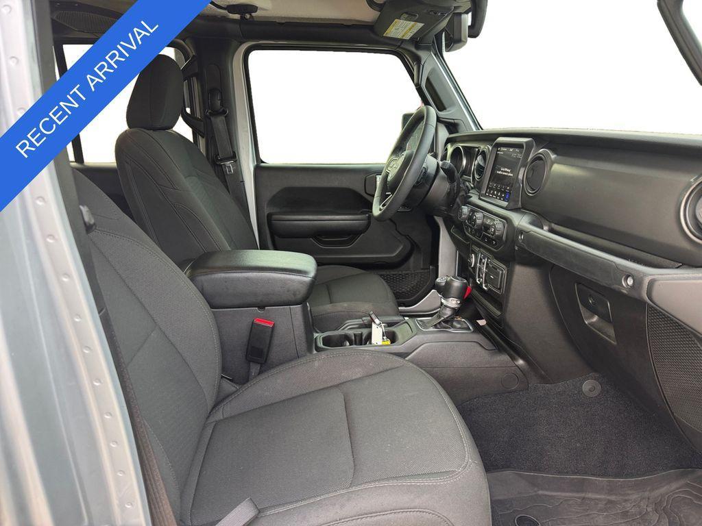 used 2023 Jeep Gladiator car, priced at $31,143