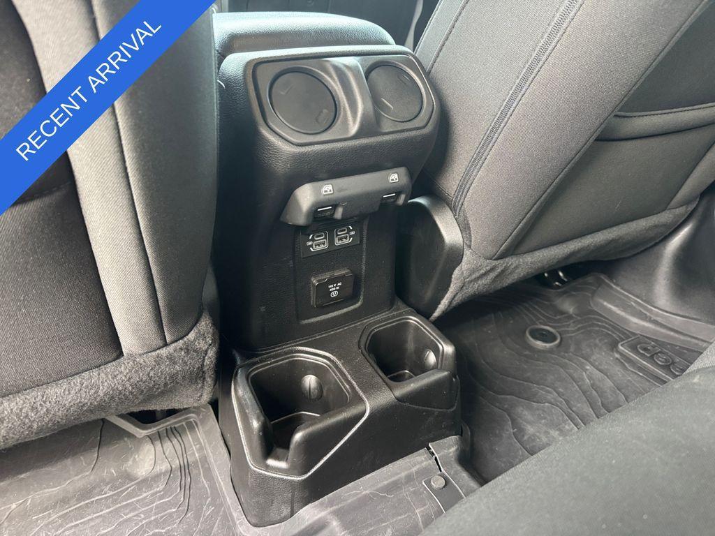 used 2023 Jeep Gladiator car, priced at $31,143