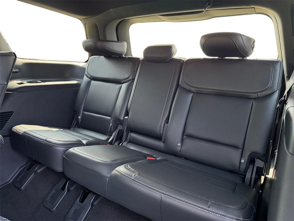 new 2025 Ford Expedition car, priced at $77,884