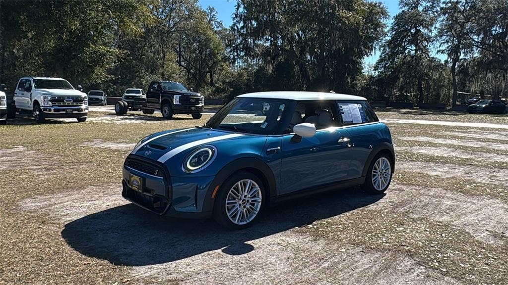 used 2022 MINI Hardtop car, priced at $26,589