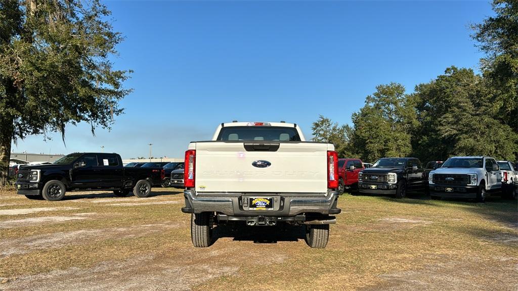 new 2024 Ford F-250 car, priced at $65,791