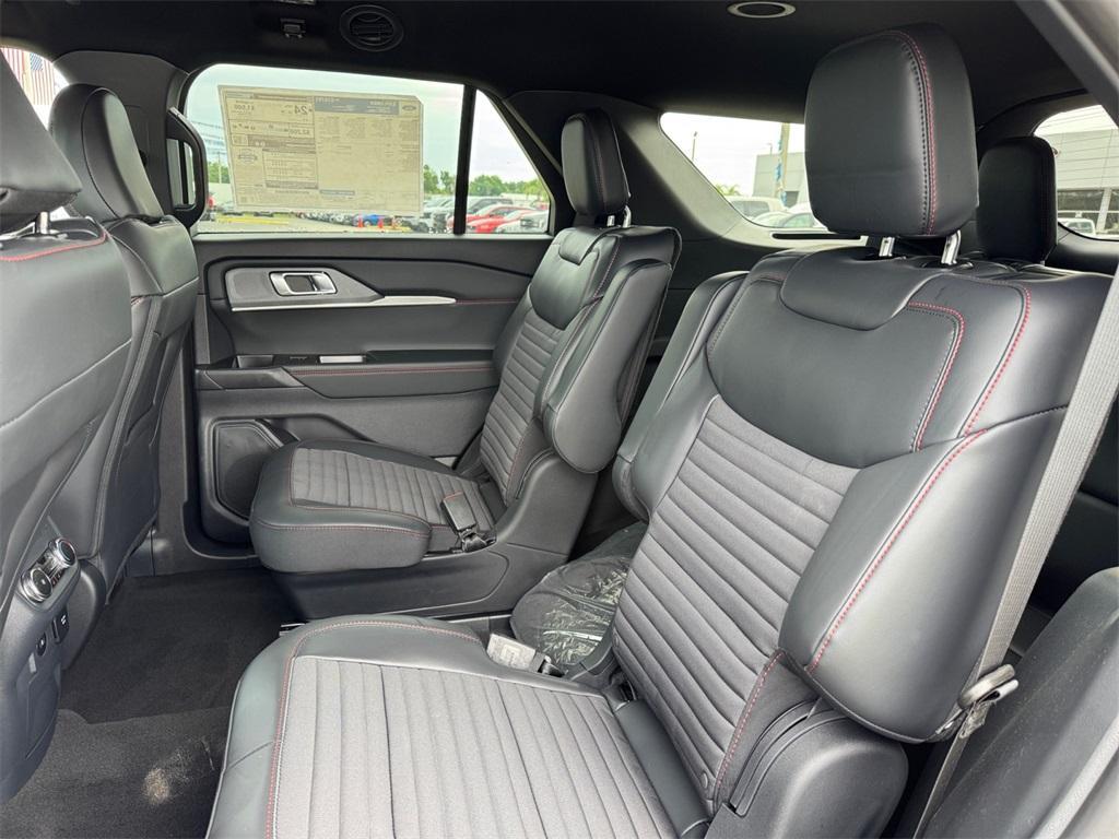 new 2025 Ford Explorer car, priced at $48,545