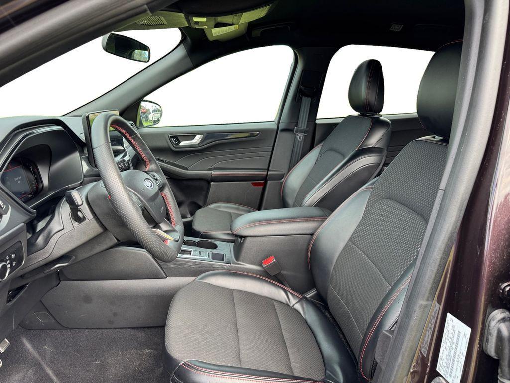 used 2023 Ford Escape car, priced at $19,987