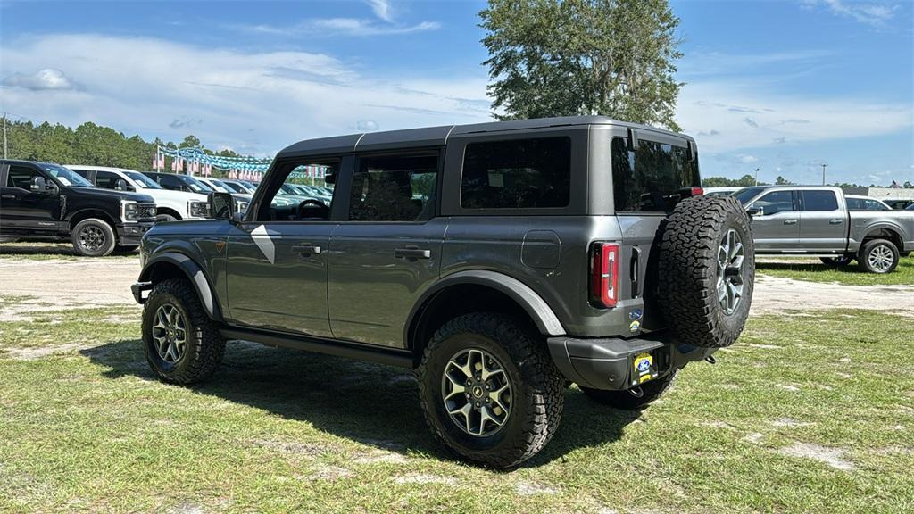 new 2024 Ford Bronco car, priced at $58,727