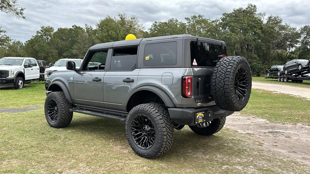 new 2024 Ford Bronco car, priced at $43,784