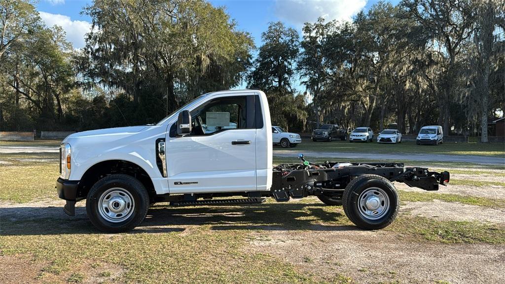 new 2025 Ford F-250 car, priced at $60,275