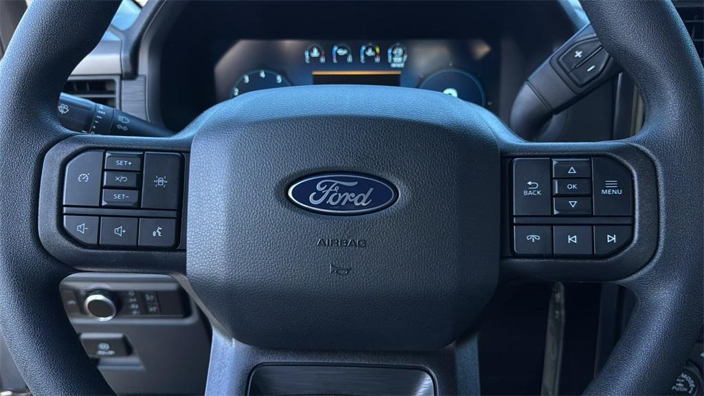 new 2024 Ford F-150 car, priced at $50,505