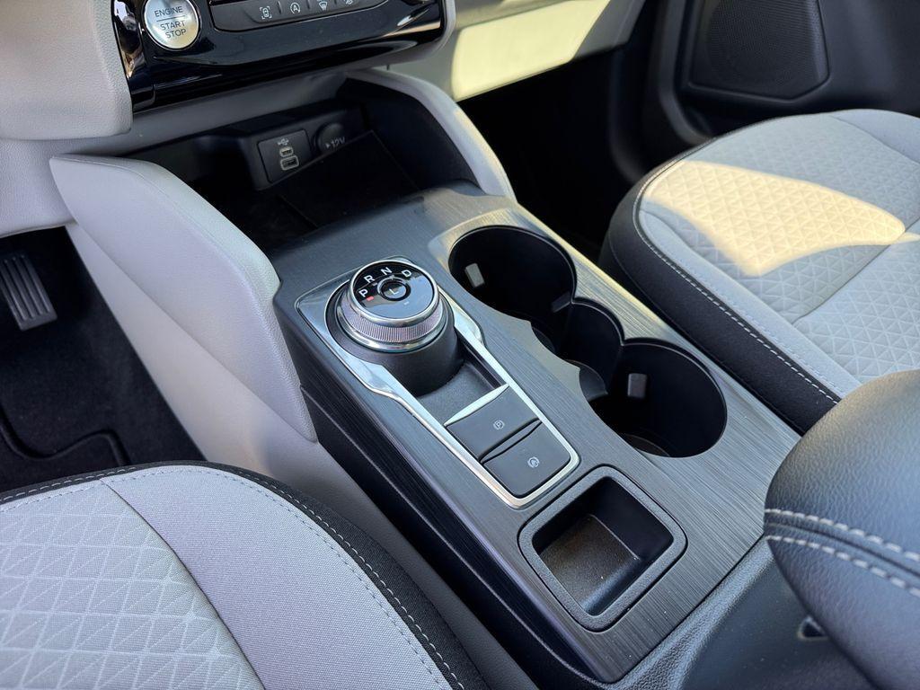 new 2025 Ford Escape car, priced at $28,427