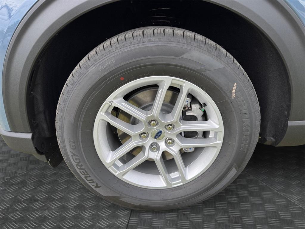 new 2025 Ford Explorer car, priced at $43,436