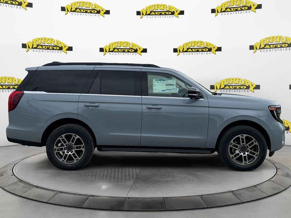 new 2025 Ford Expedition car, priced at $71,285