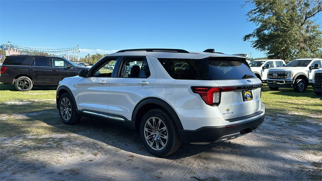 new 2025 Ford Explorer car, priced at $46,470