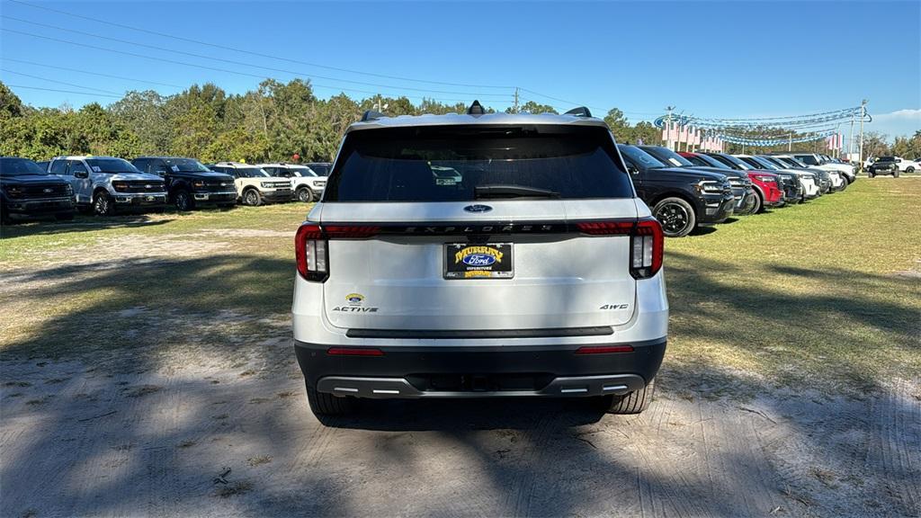 new 2025 Ford Explorer car, priced at $46,470