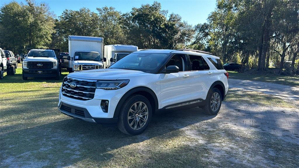 new 2025 Ford Explorer car, priced at $46,470