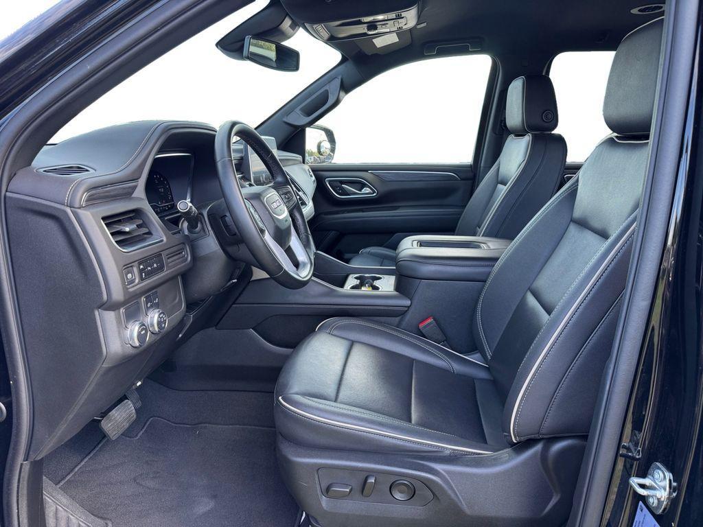 used 2024 GMC Yukon XL car, priced at $56,452