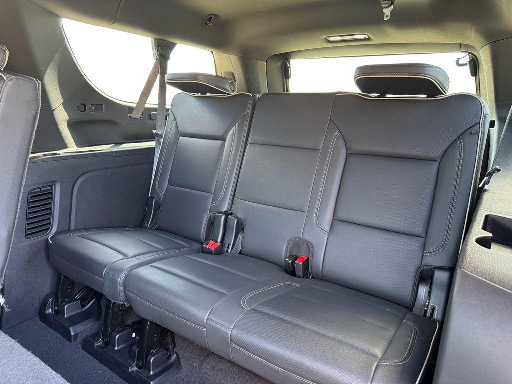 used 2024 GMC Yukon XL car, priced at $56,452