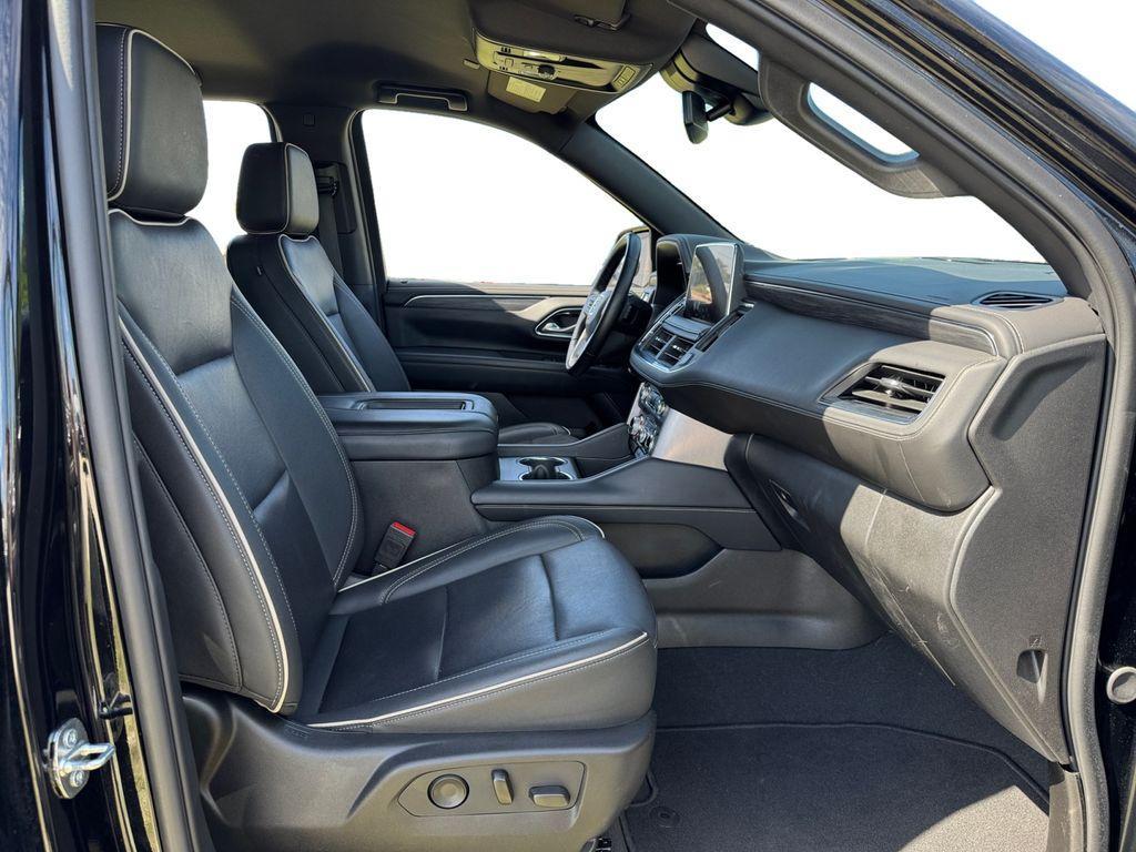 used 2024 GMC Yukon XL car, priced at $56,452