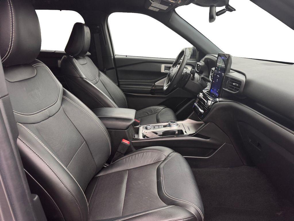 used 2022 Ford Explorer car, priced at $43,987