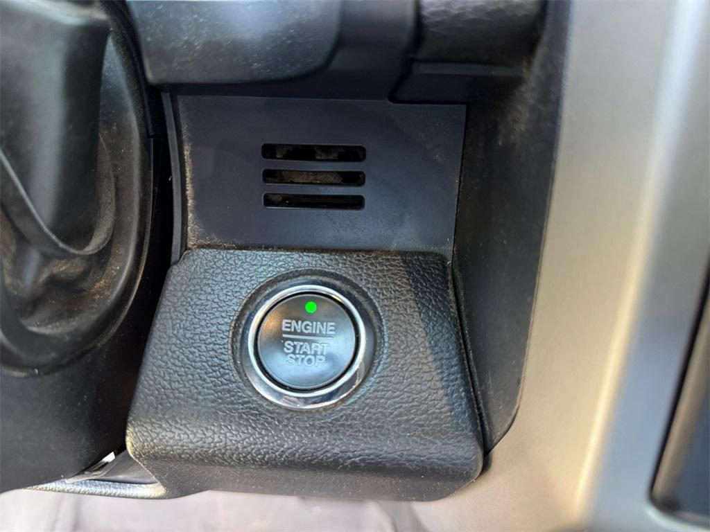 used 2021 Ford F-250 car, priced at $60,122