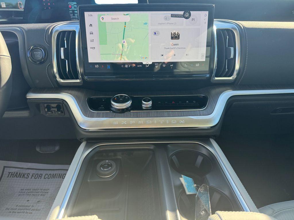 new 2025 Ford Expedition Max car, priced at $94,940